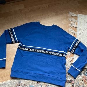 Calvin Klein Sweatshirt - MEDIUM